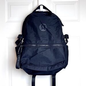 Lululemon New Crew Laptop Backpack in Black, GUC